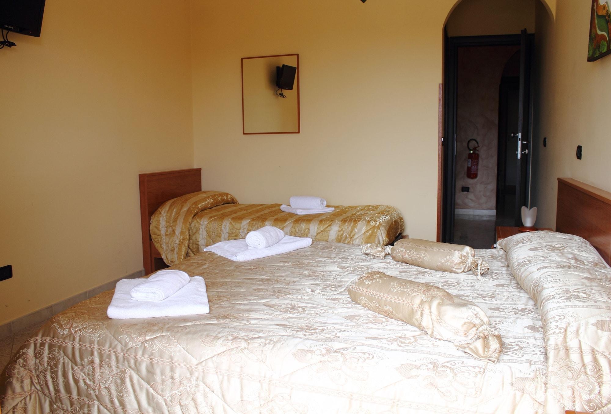 Hotel Barbieri Вибо Валентия Марина Экстерьер фото