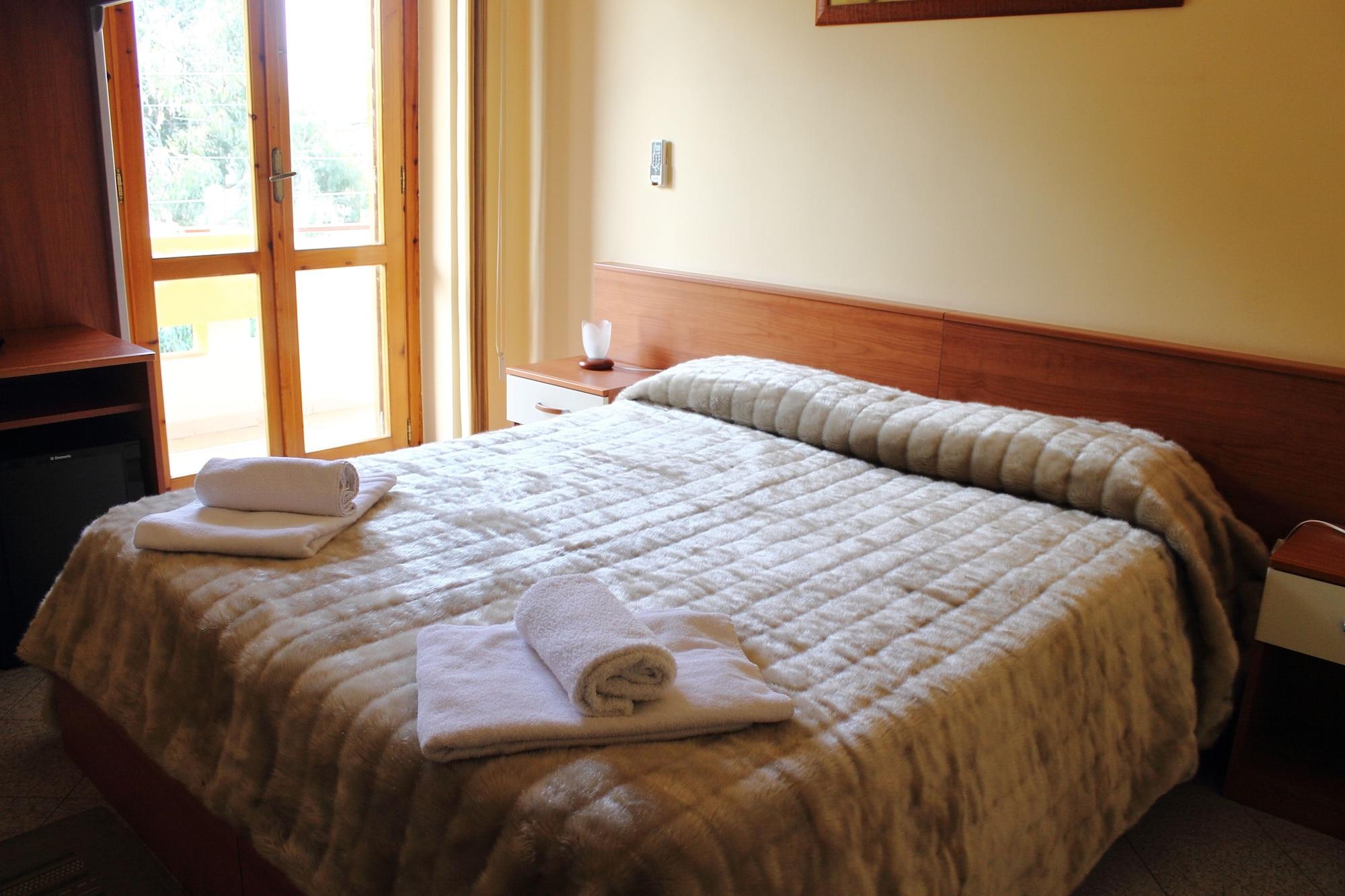 Hotel Barbieri Вибо Валентия Марина Экстерьер фото