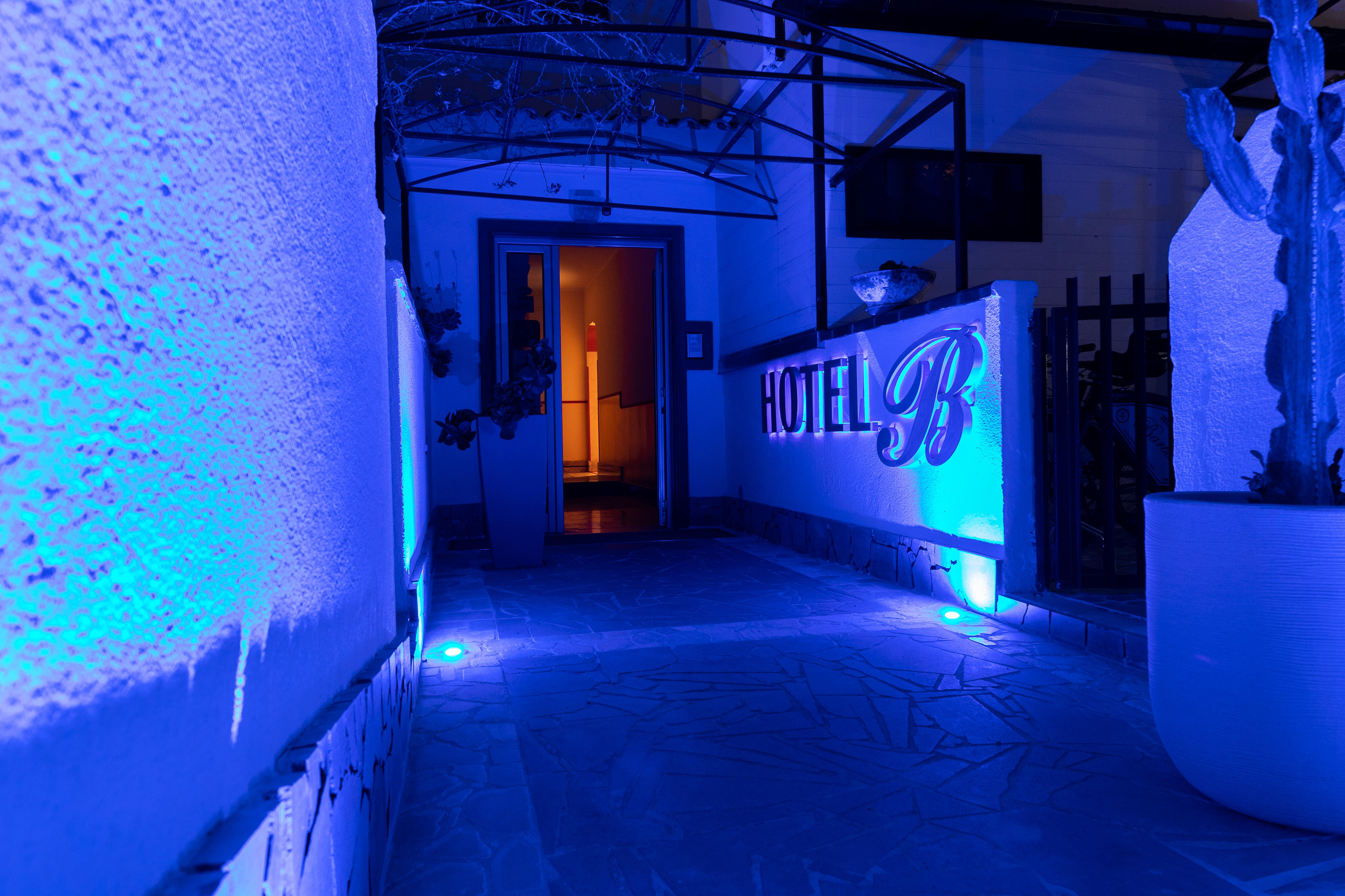 Hotel Barbieri Вибо Валентия Марина Экстерьер фото